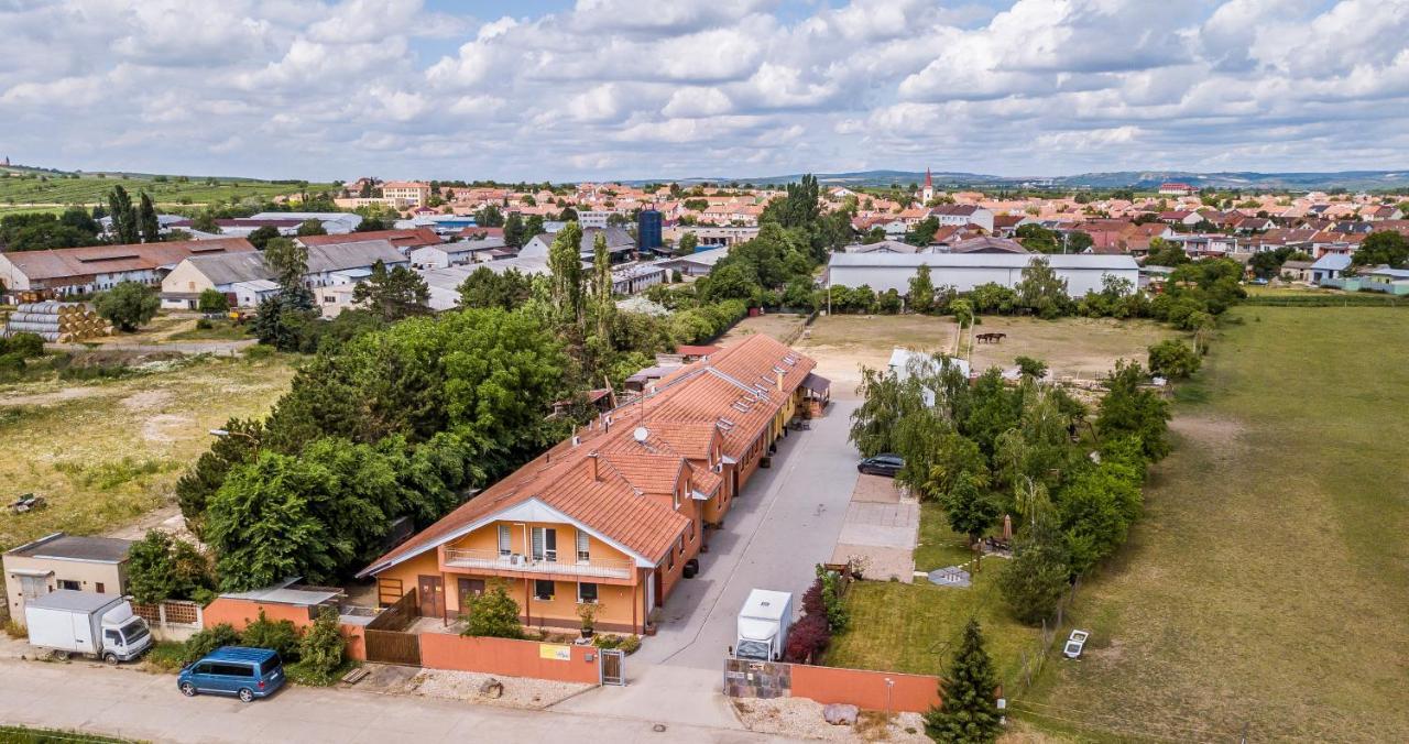 Penzion U Dablova Kopyta Rakvice Eksteriør bilde